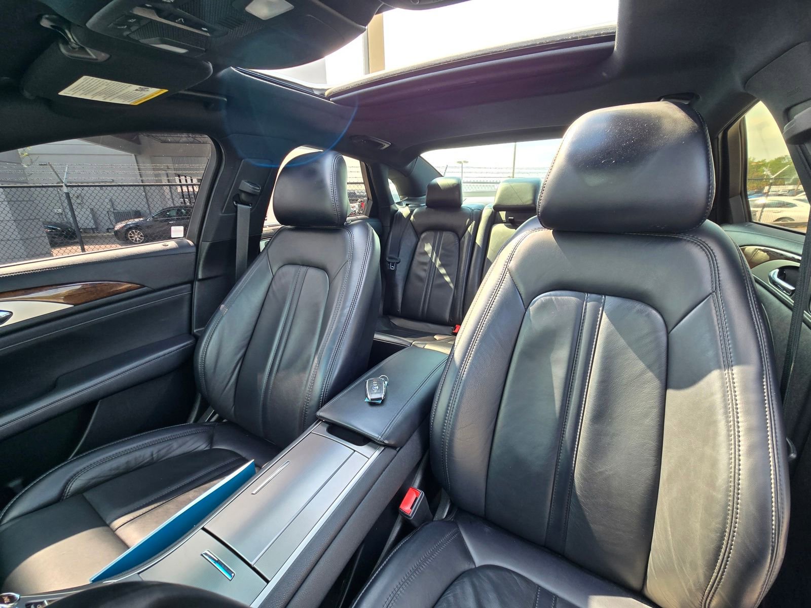 Used 2019 Lincoln MKZ Reserve w/ Reserve Plus Package image 30