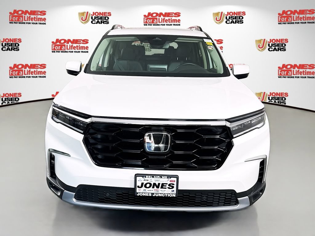 Used 2023 Honda Pilot Touring image 14