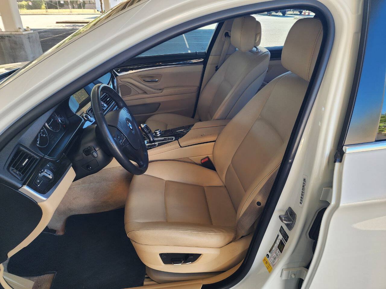 Used 2013 BMW 528i Sedan RWD image 10