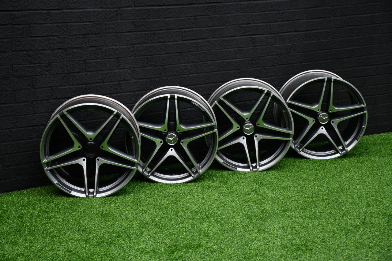 Used 2015 Mercedes-Benz C 63 AMG S image 56