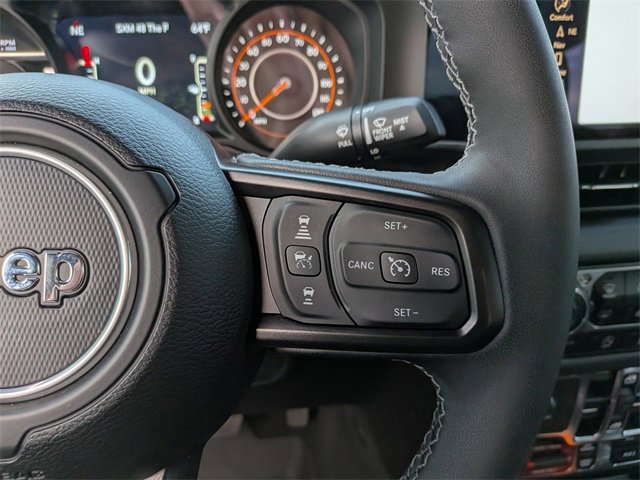 Used 2025 Jeep Gladiator Rubicon image 17