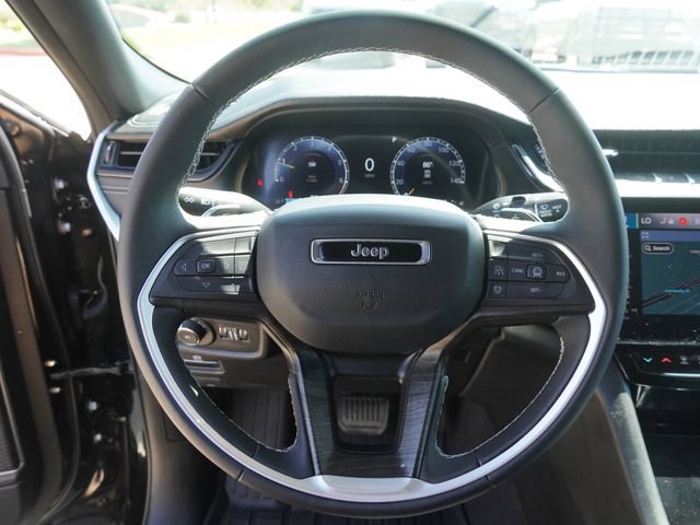 Certified 2026 Jeep Grand Cherokee L Limited AWD/4WD image 29