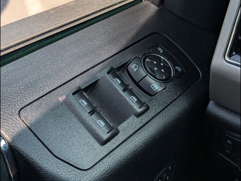 Used 2020 Ford F150 Lariat AWD/4WD image 11