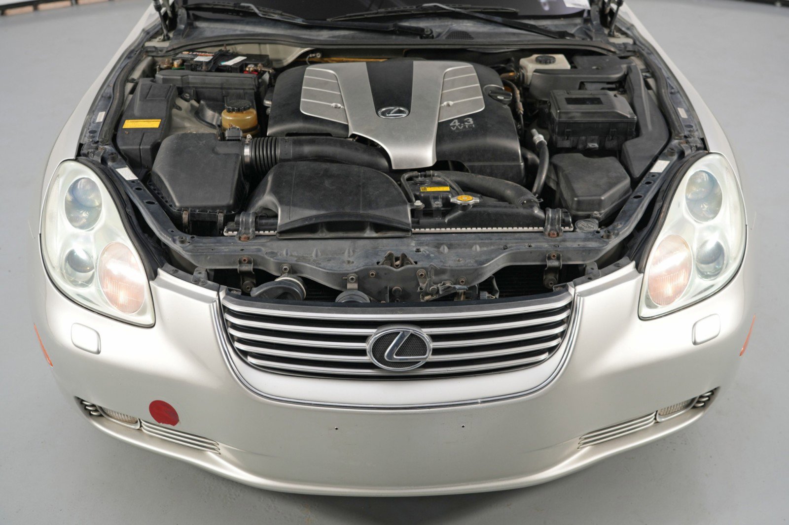 Used 2002 Lexus SC 430 Convertible image 7