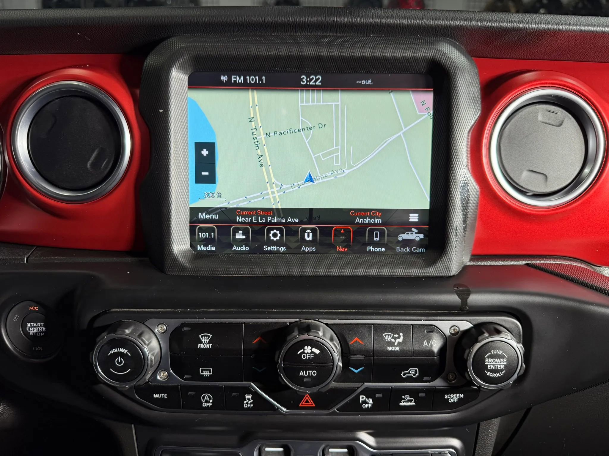 Used 2022 Jeep Gladiator Rubicon w/ LED Lighting Group image 20