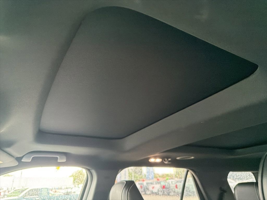 Used 2019 Ford Explorer Platinum image 6