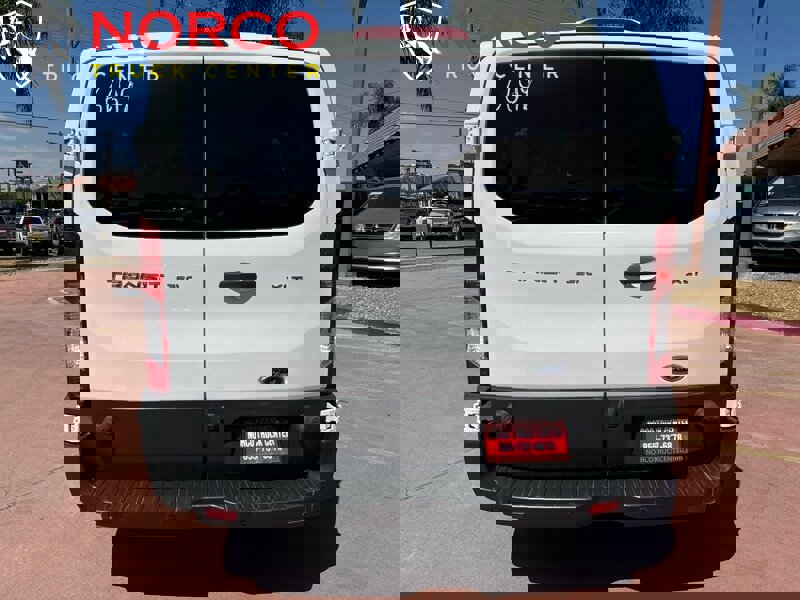 Used 2016 Ford Transit 350 XLT image 7