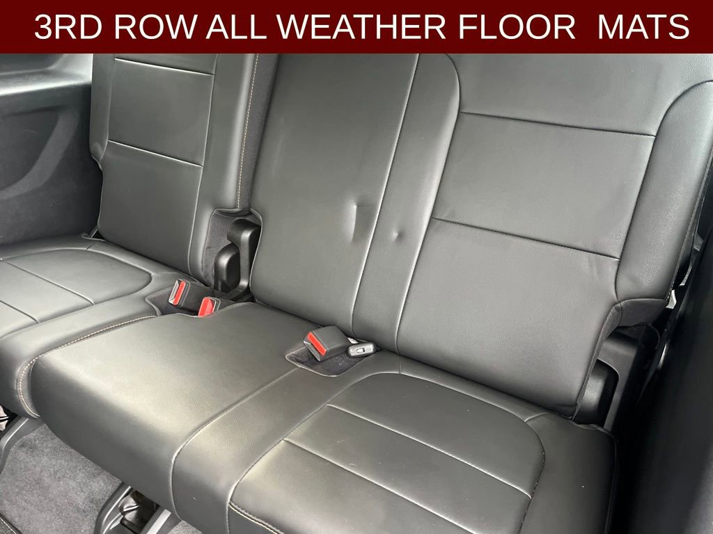 Used 2020 Chevrolet Traverse Premier w/ Redline Edition image 28