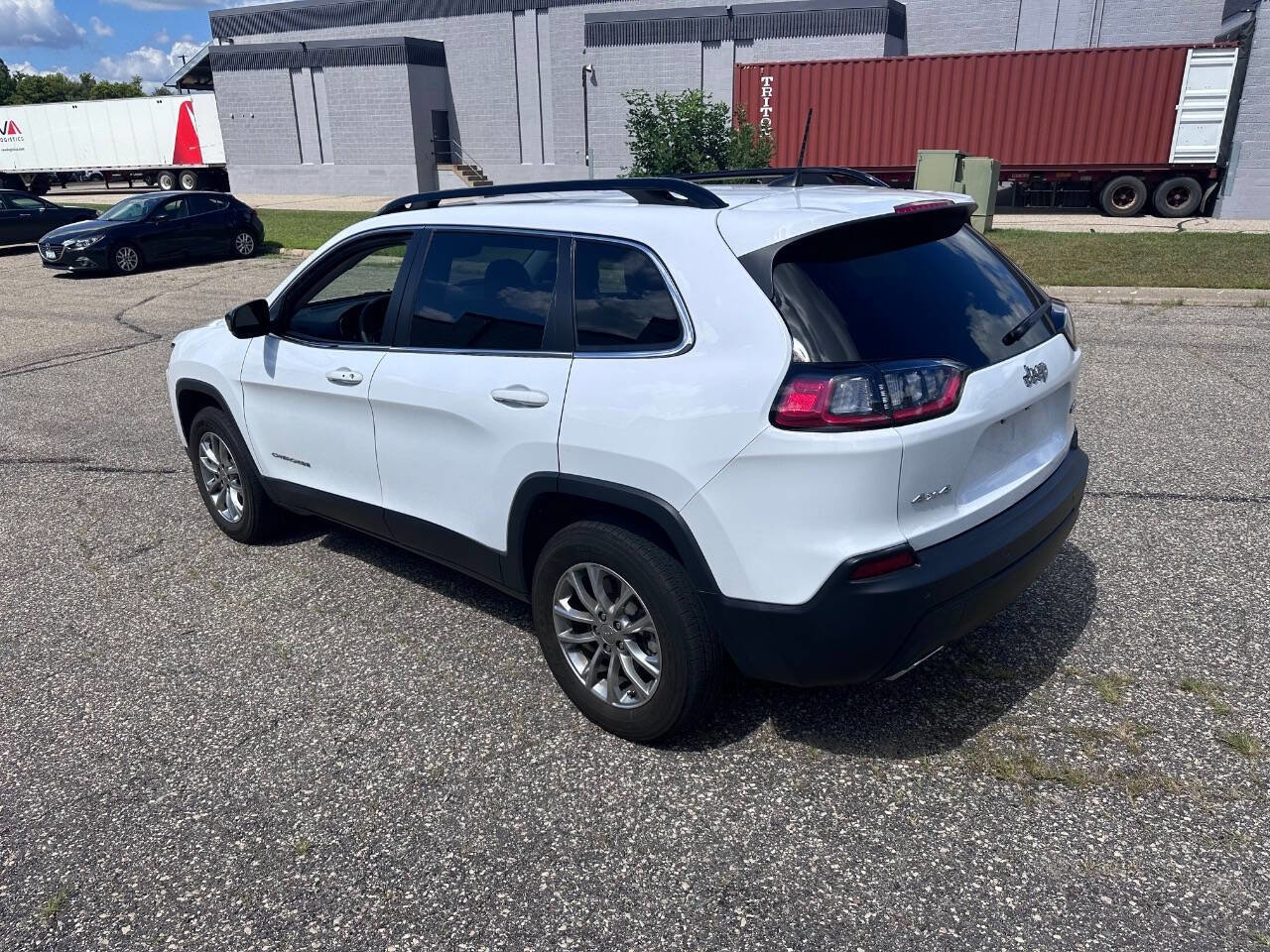 Used 2022 Jeep Cherokee Latitude Lux image 5