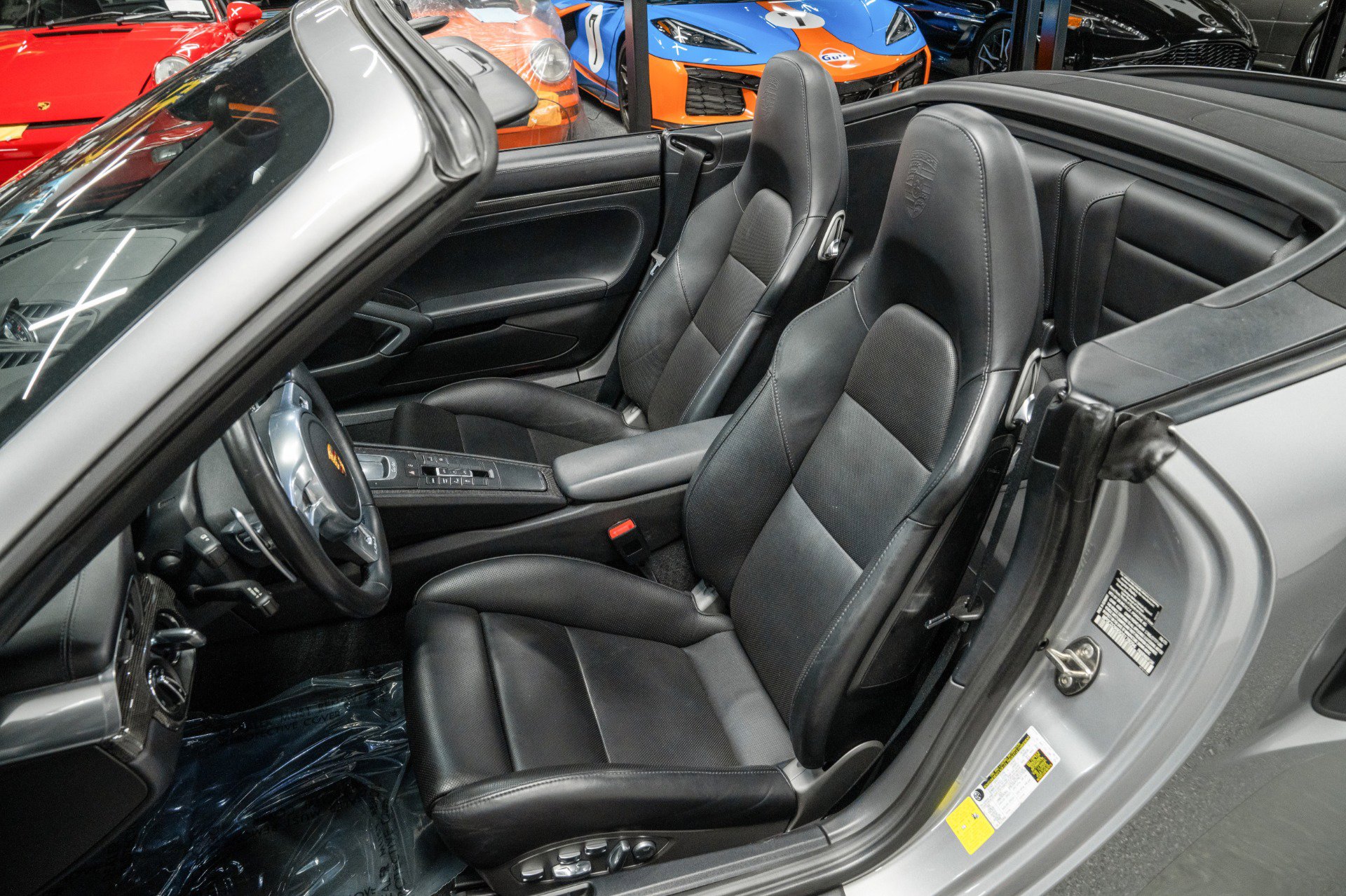 Used 2016 Porsche 911 Turbo S image 23