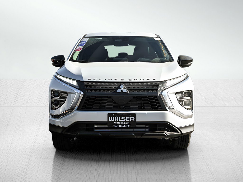 New 2026 Mitsubishi Eclipse Cross LE image 2