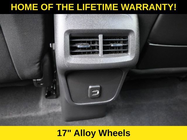 Used 2021 GMC Terrain SLE w/ Driver Convenience Package image 34