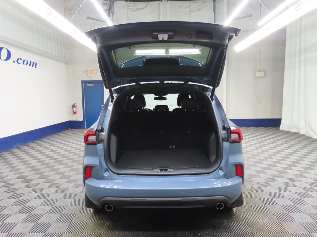 Used 2024 Ford Escape ST-Line Elite image 32