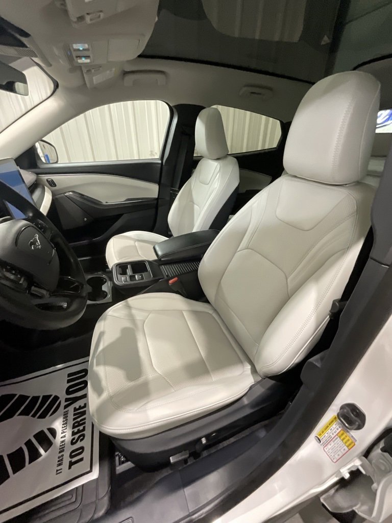 Used 2025 Ford Mustang Mach-E Premium image 10