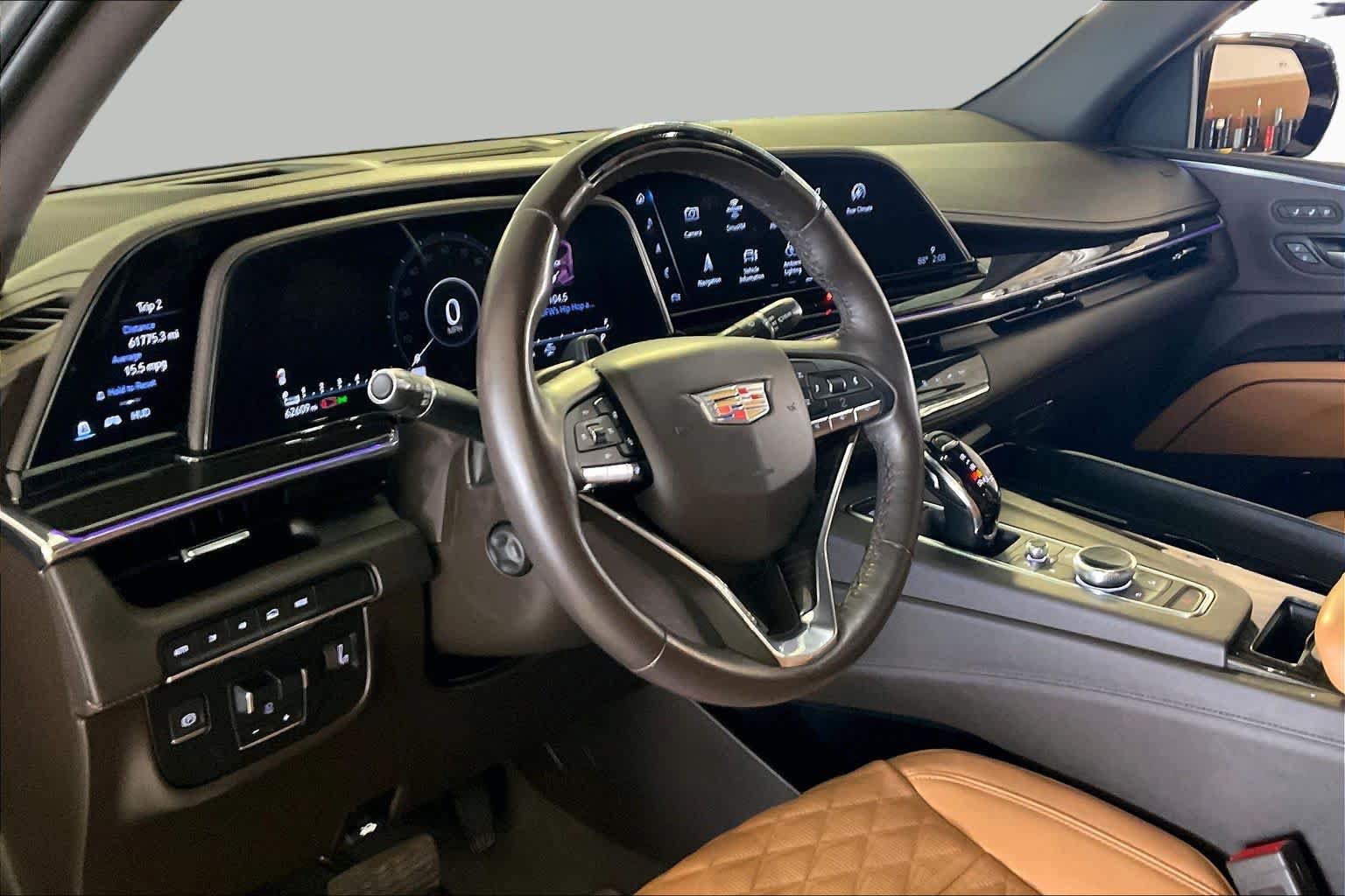 Used 2023 Cadillac Escalade Sport AWD/4WD image 16