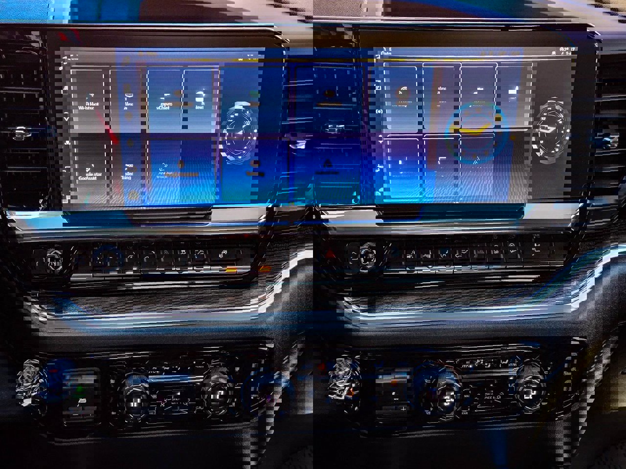 Used 2025 Chevrolet Silverado 1500 RST w/ All Star Edition Plus image 19