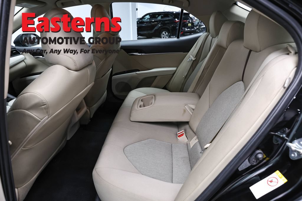 Used 2019 Toyota Camry LE w/ Convenience Package FWD image 21