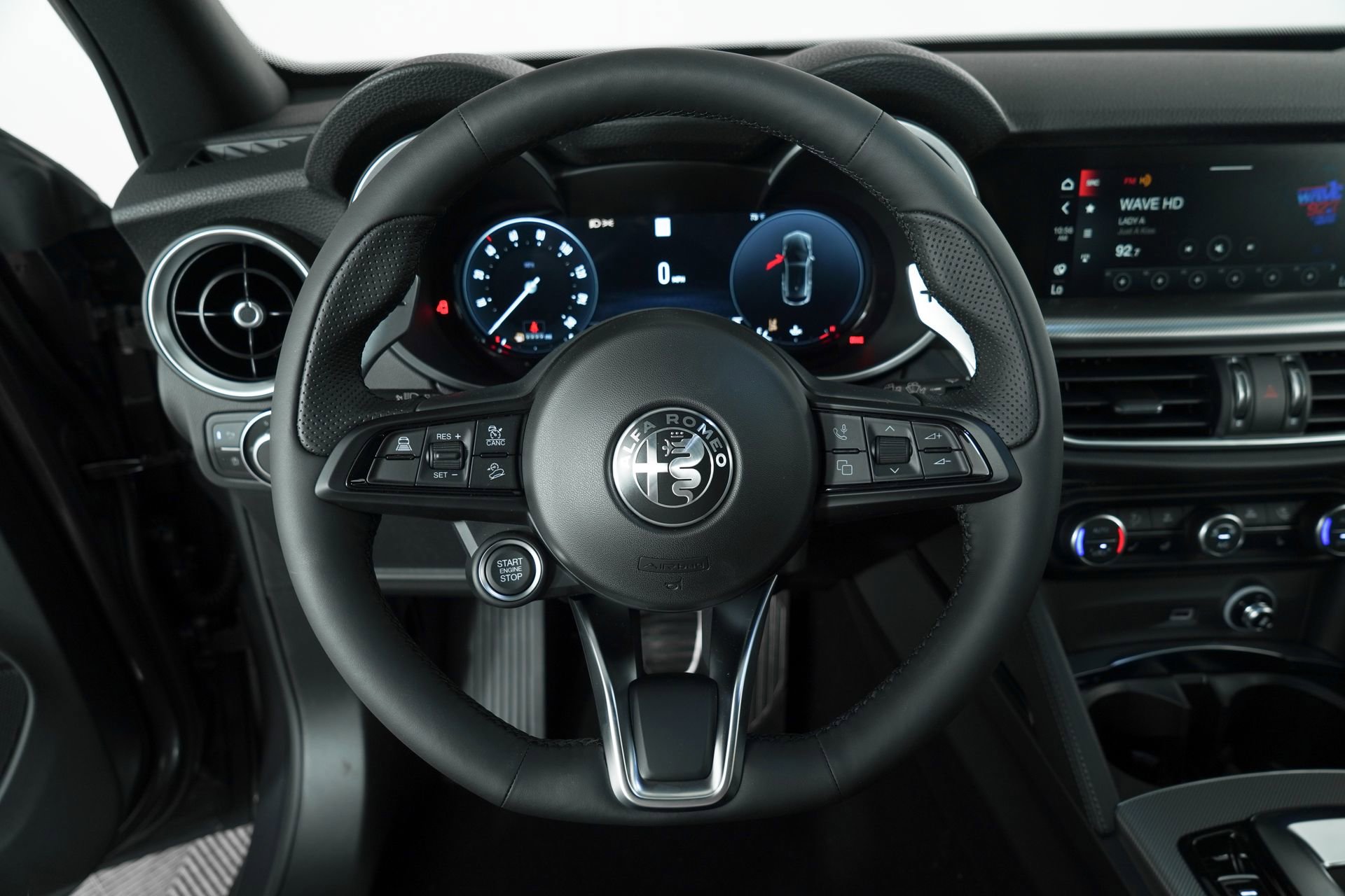 New 2025 Alfa Romeo Stelvio Sprint image 35