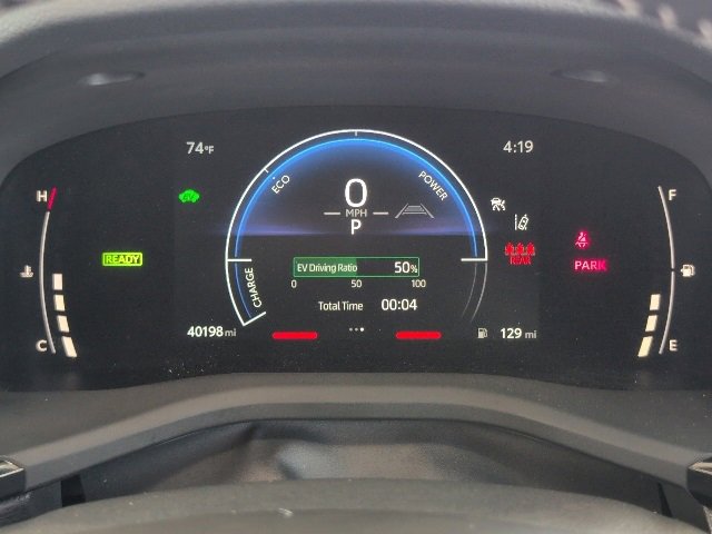 Used 2025 Toyota Camry SE image 20