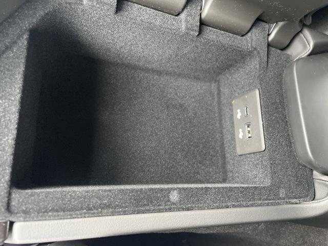 New 2026 Chevrolet Corvette Stingray Coupe w/ 1LT image 38