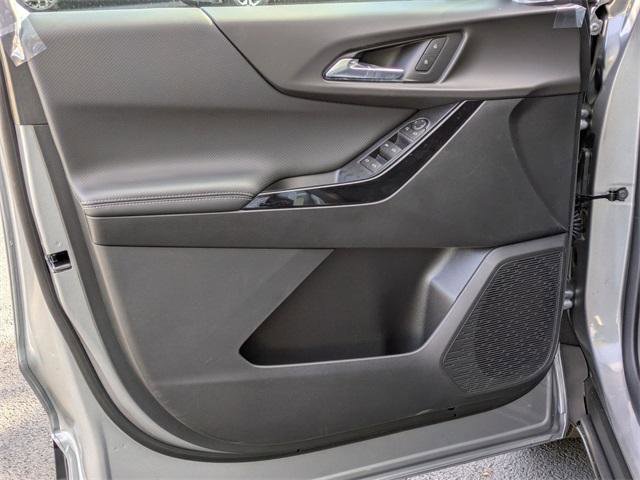 New 2026 Chevrolet Equinox LT w/ LPO, Floor Liner Package image 12