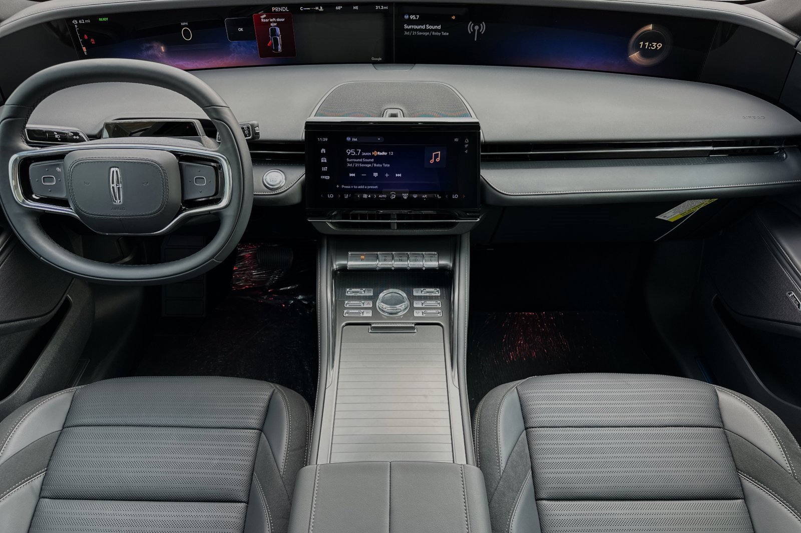 New 2024 Lincoln Nautilus Reserve w/ Equipment Group 202A image 9