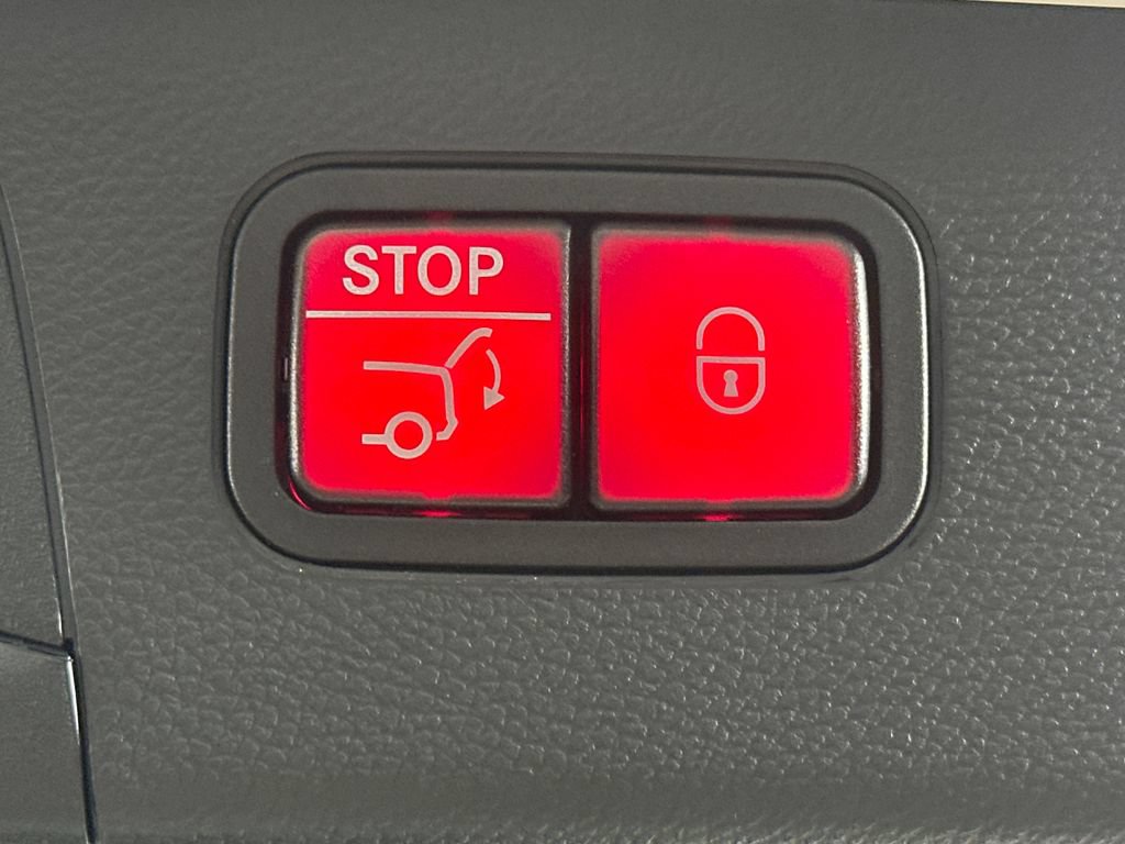 Certified 2022 Mercedes-Benz GLC 300 image 21