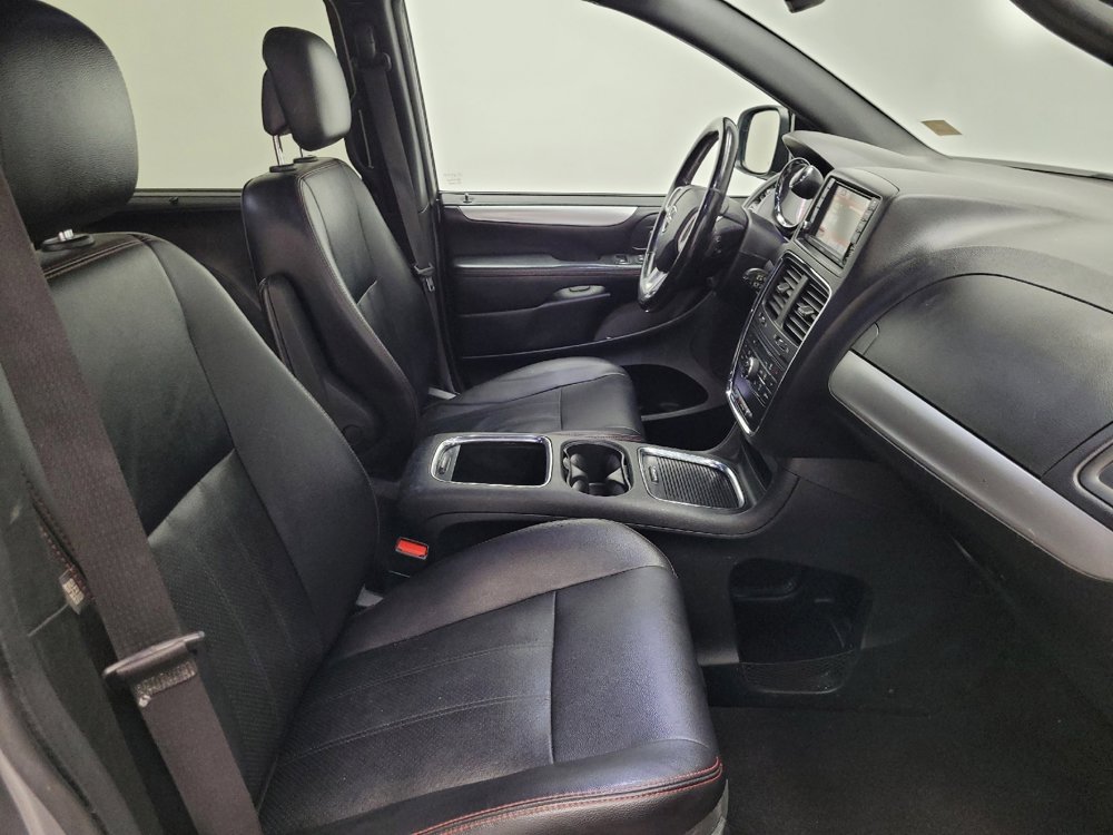 Used 2019 Dodge Grand Caravan GT image 21