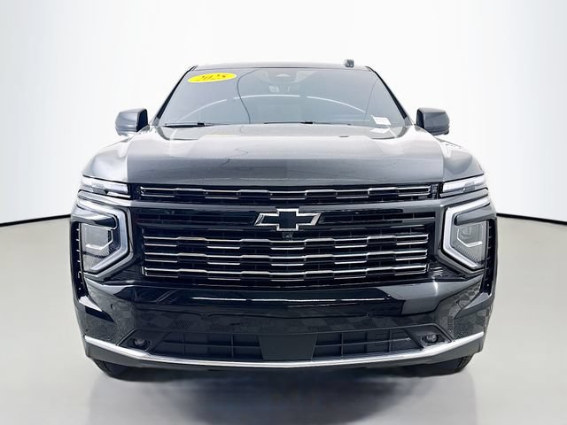 Used 2025 Chevrolet Tahoe High Country AWD/4WD image 2