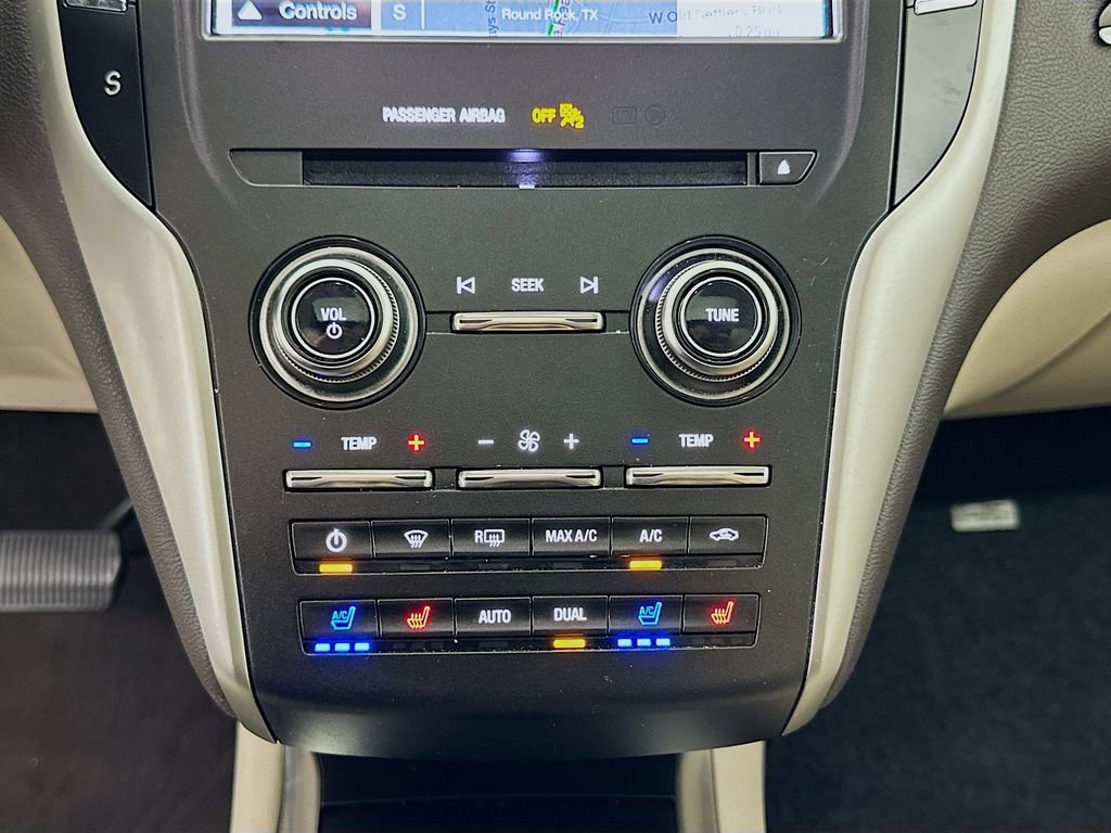 Used 2019 Lincoln MKC Reserve w/ MKC Technology Package image 21