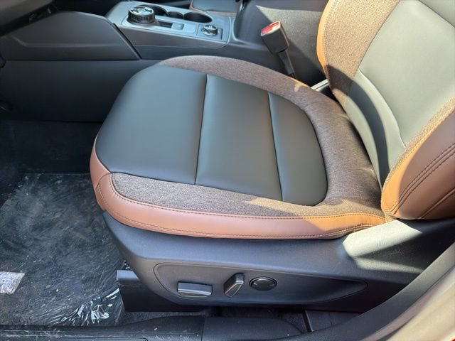 New 2026 Ford Bronco Sport Outer Banks w/ Outer Banks Tech Package+ AWD/4WD image 15