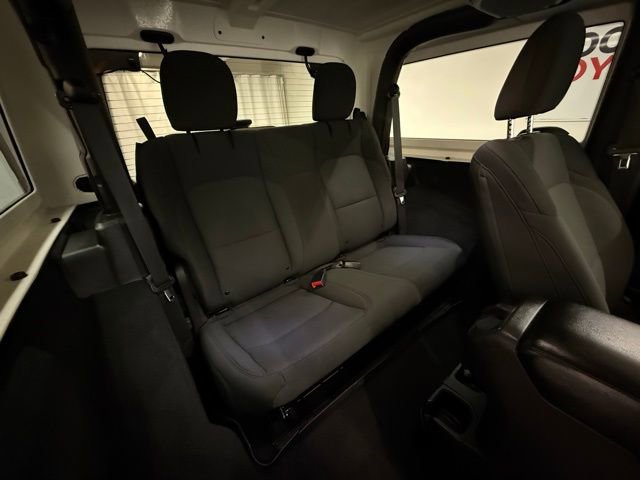 Used 2021 Jeep Wrangler Sport S image 8