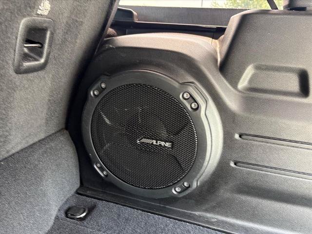 Used 2022 Jeep Wrangler Unlimited Sahara AWD/4WD image 22