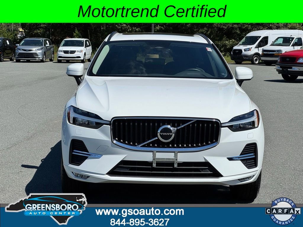 Used 2022 Volvo XC60 B5 Momentum image 7