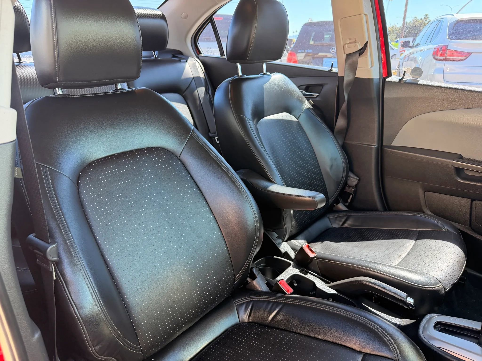 Used 2015 Chevrolet Sonic LTZ image 25