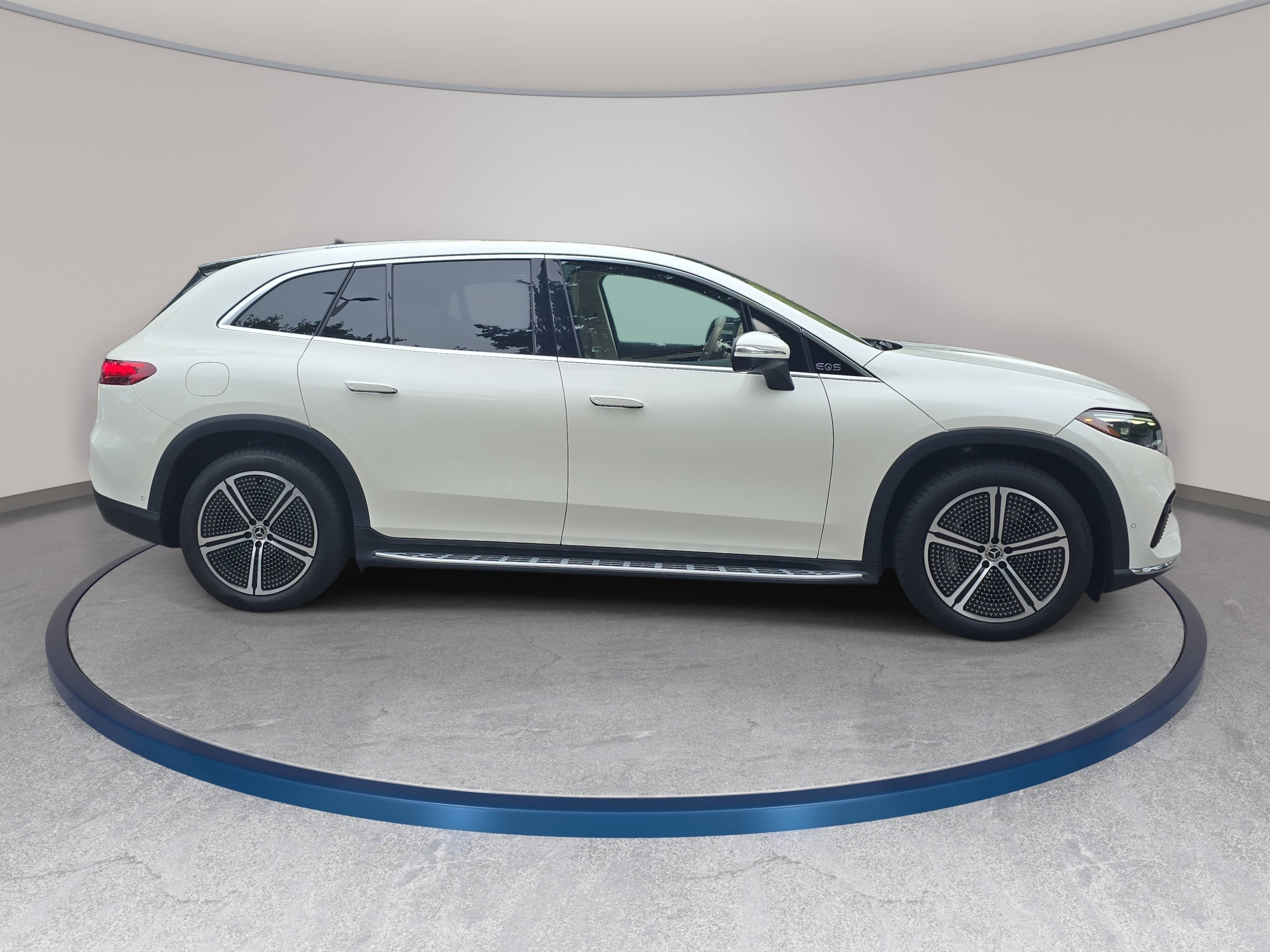 Certified 2023 Mercedes-Benz EQS 450+ SUV image 4