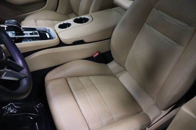 Used 2020 Porsche Panamera Edition image 12