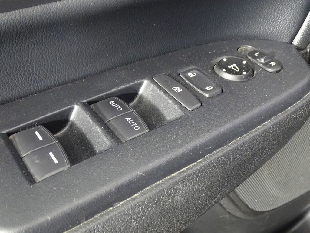 Used 2019 Honda CR-V EX-L image 16