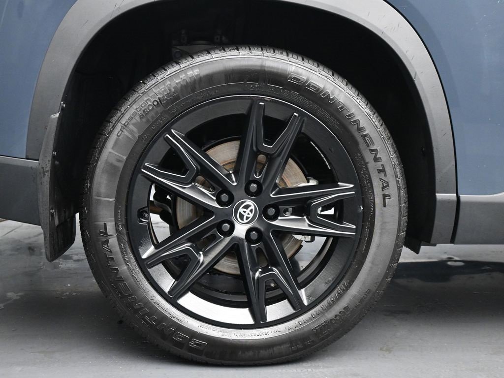 Used 2025 Toyota Grand Highlander AWD Hybrid image 10