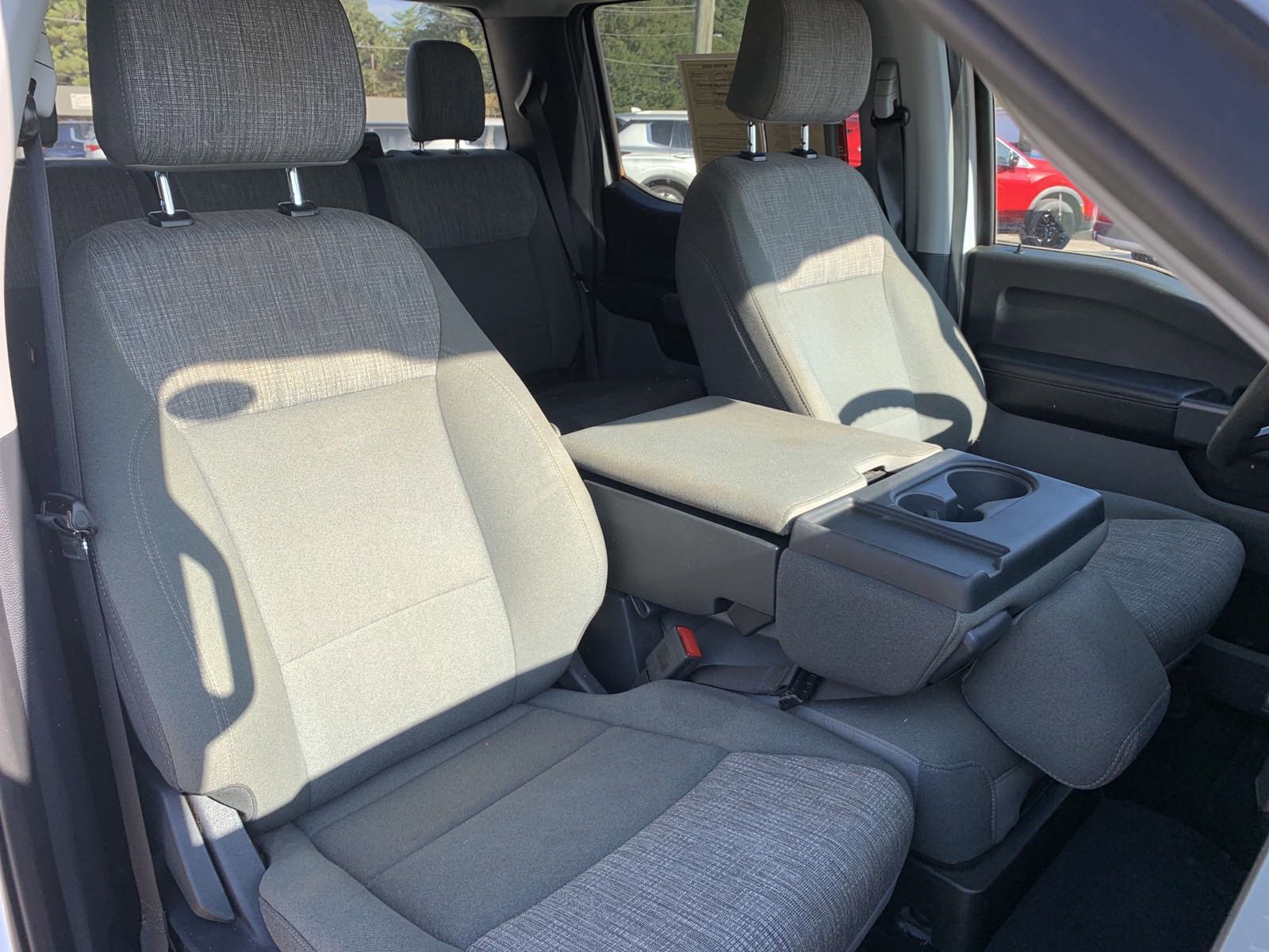 Used 2023 Ford F250 XLT image 40