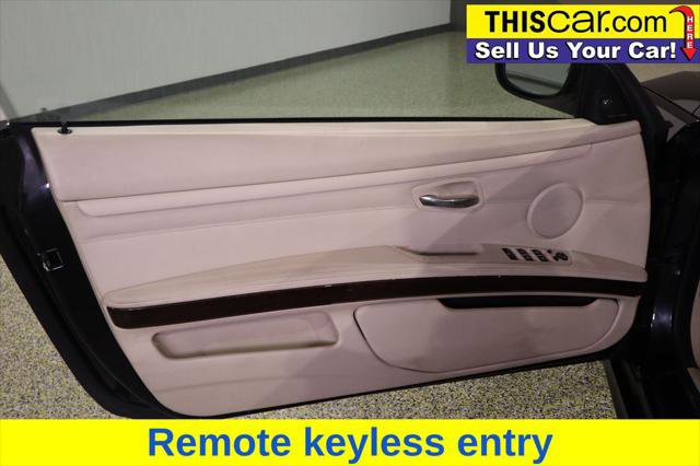 Used 2011 BMW 335i Convertible image 25