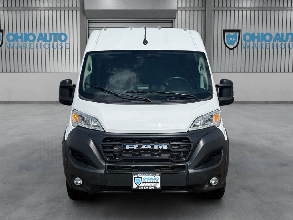 Used 2025 RAM ProMaster 2500 w/ Convenience Group FWD image 2
