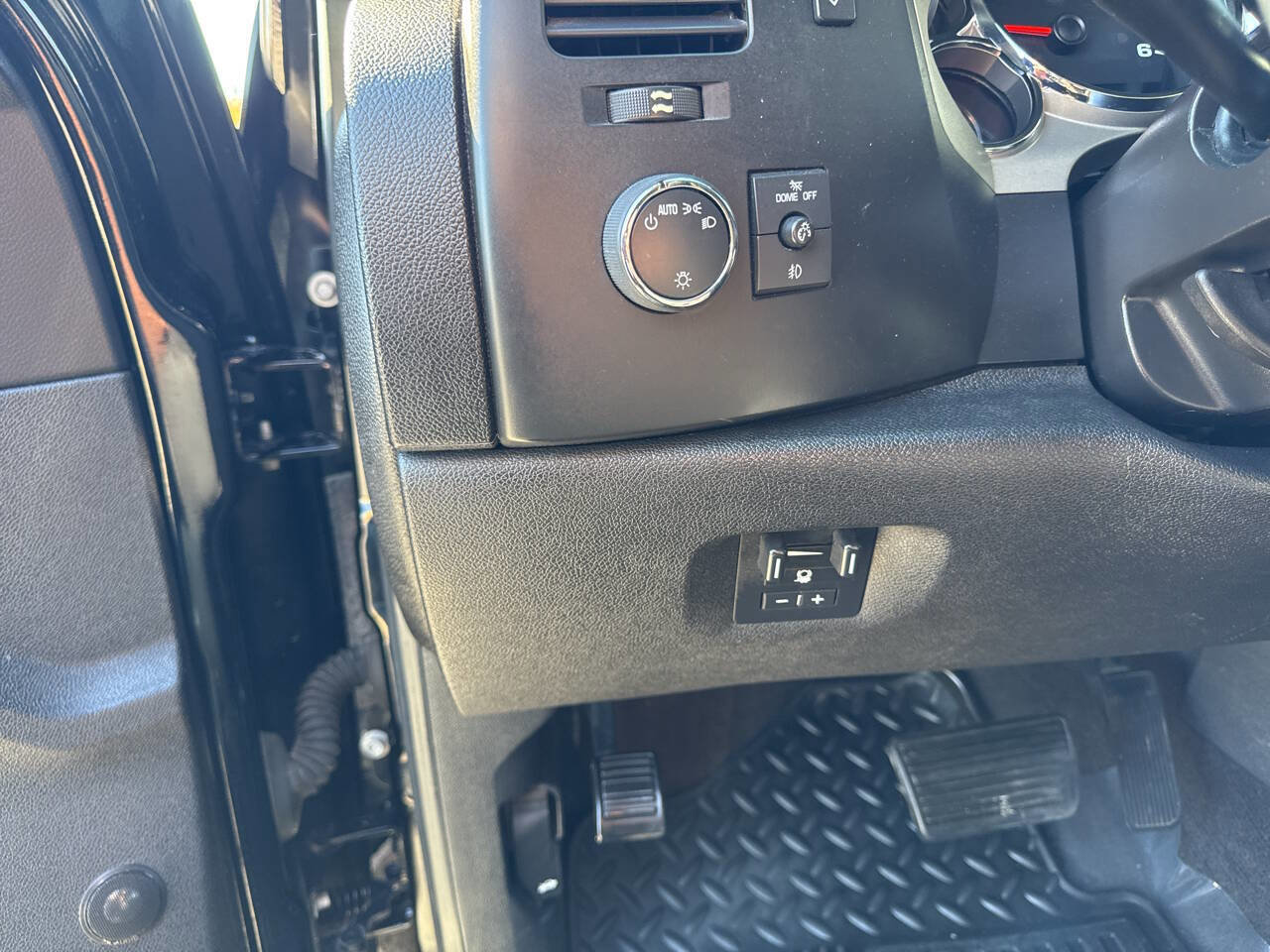 Used 2013 Chevrolet Silverado 1500 LT w/ All-Star Edition image 24