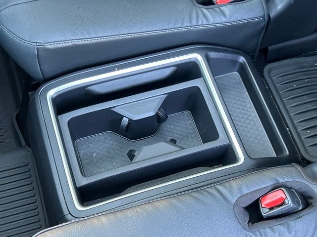 Certified 2025 Toyota Grand Highlander AWD image 37