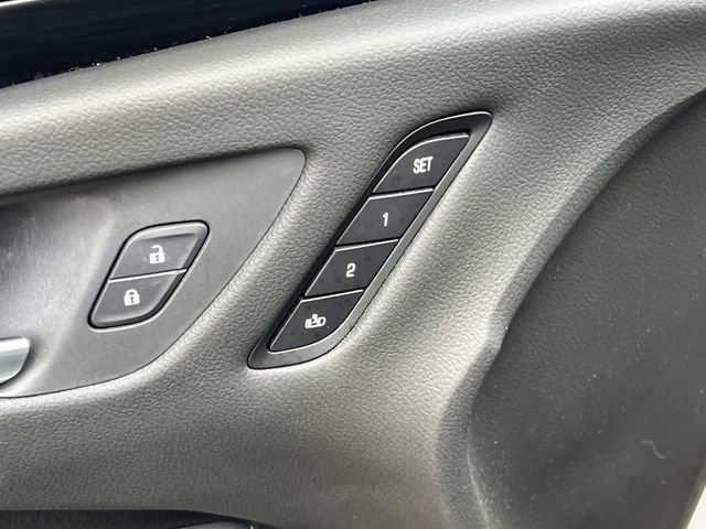 Used 2019 Buick Envision Essence FWD image 19