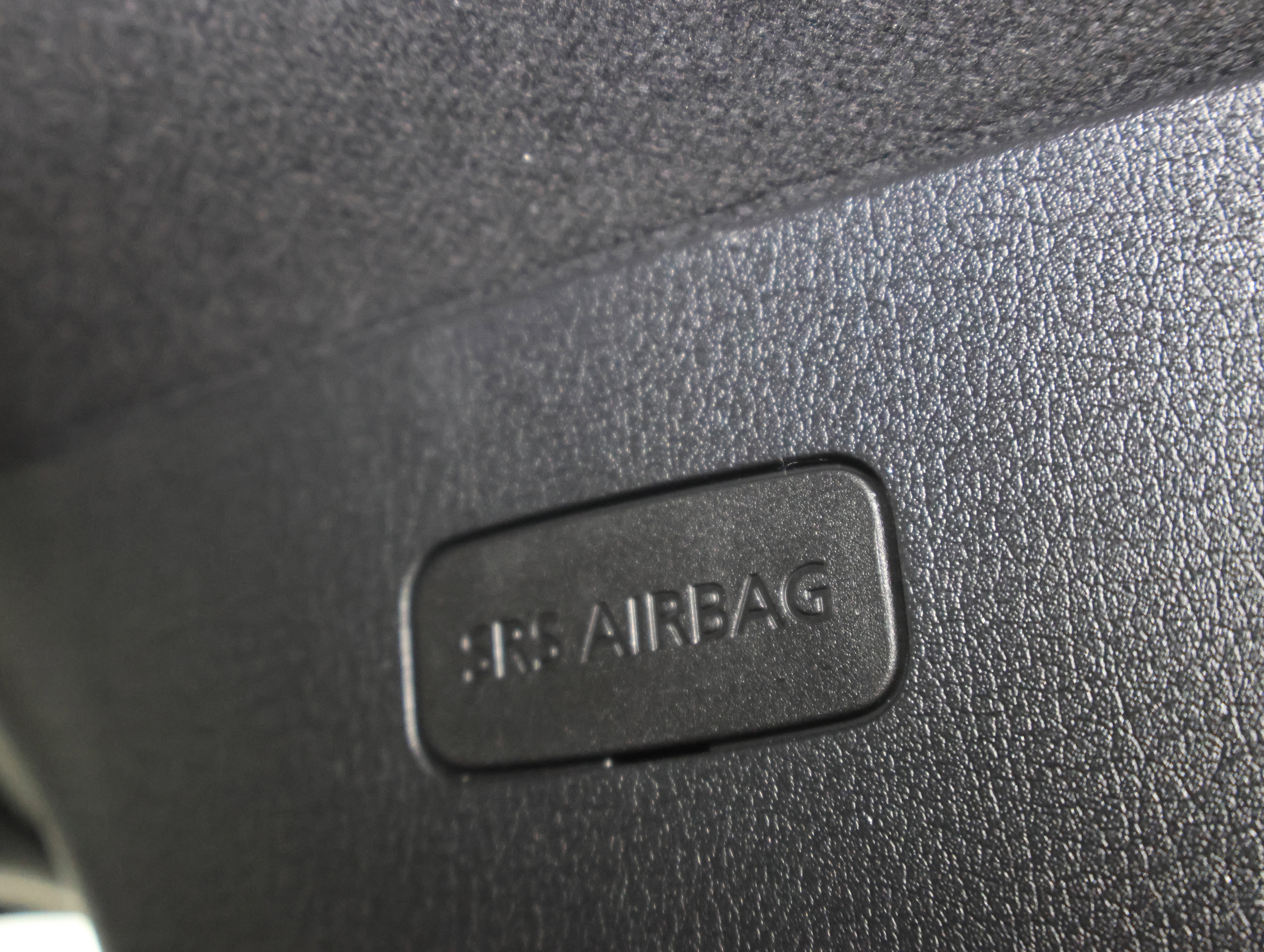 Used 2024 MAZDA MAZDA3 s image 39