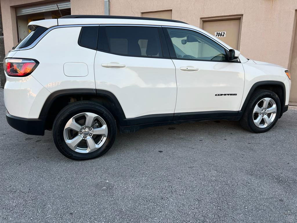 Used 2018 Jeep Compass Latitude w/ Popular Equipment Group image 15