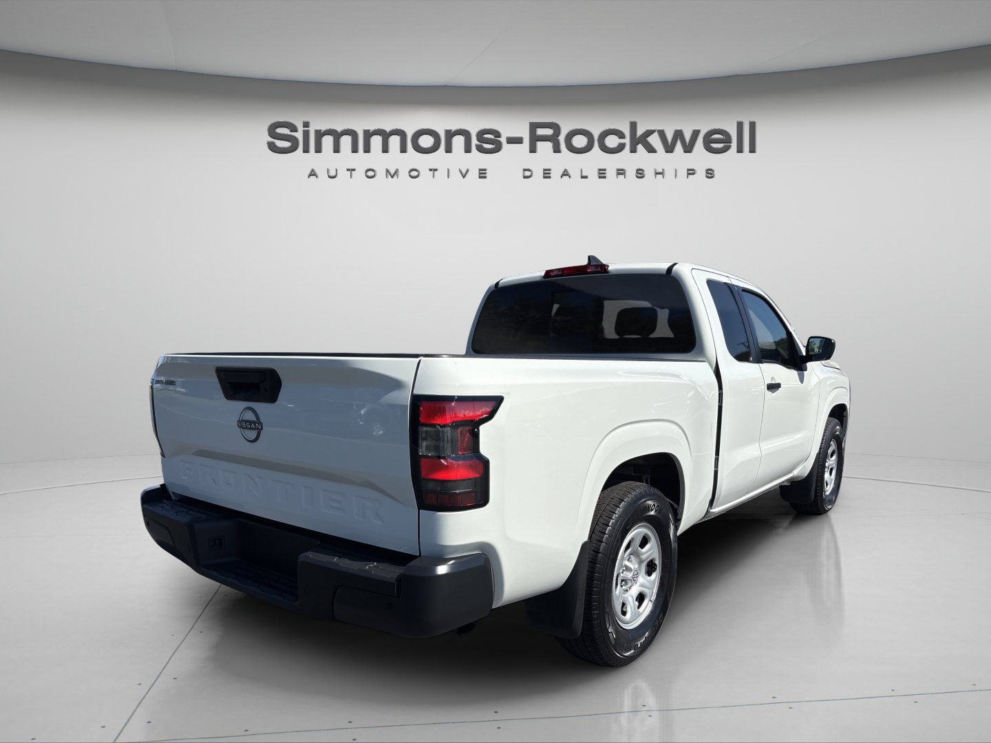 Used 2026 Nissan Frontier S RWD image 5