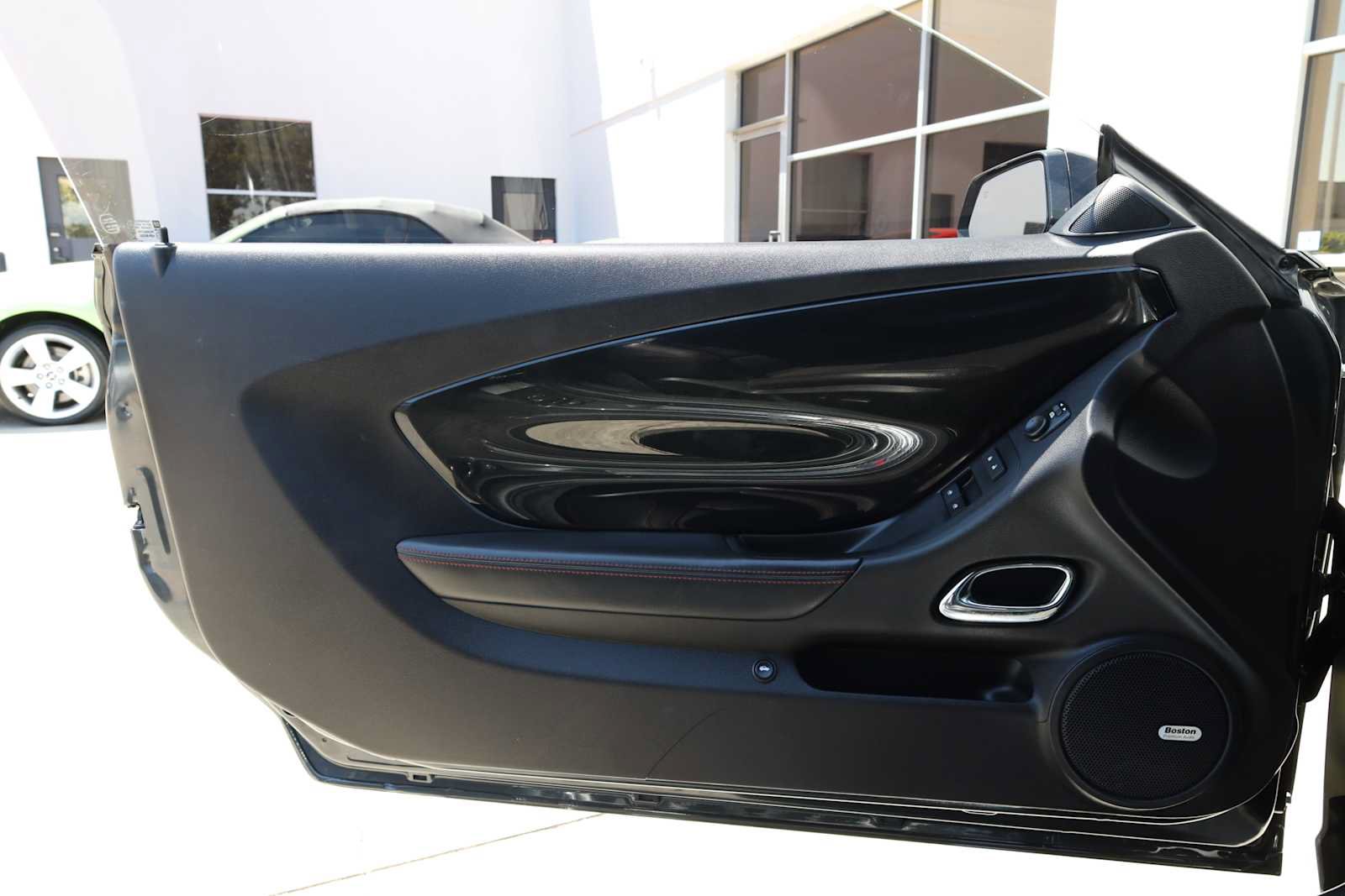 Used 2015 Chevrolet Camaro ZL1 RWD image 36