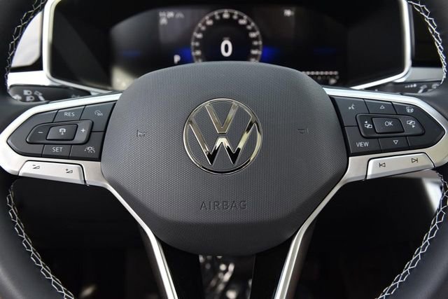 New 2026 Volkswagen Taos SE AWD/4WD image 19